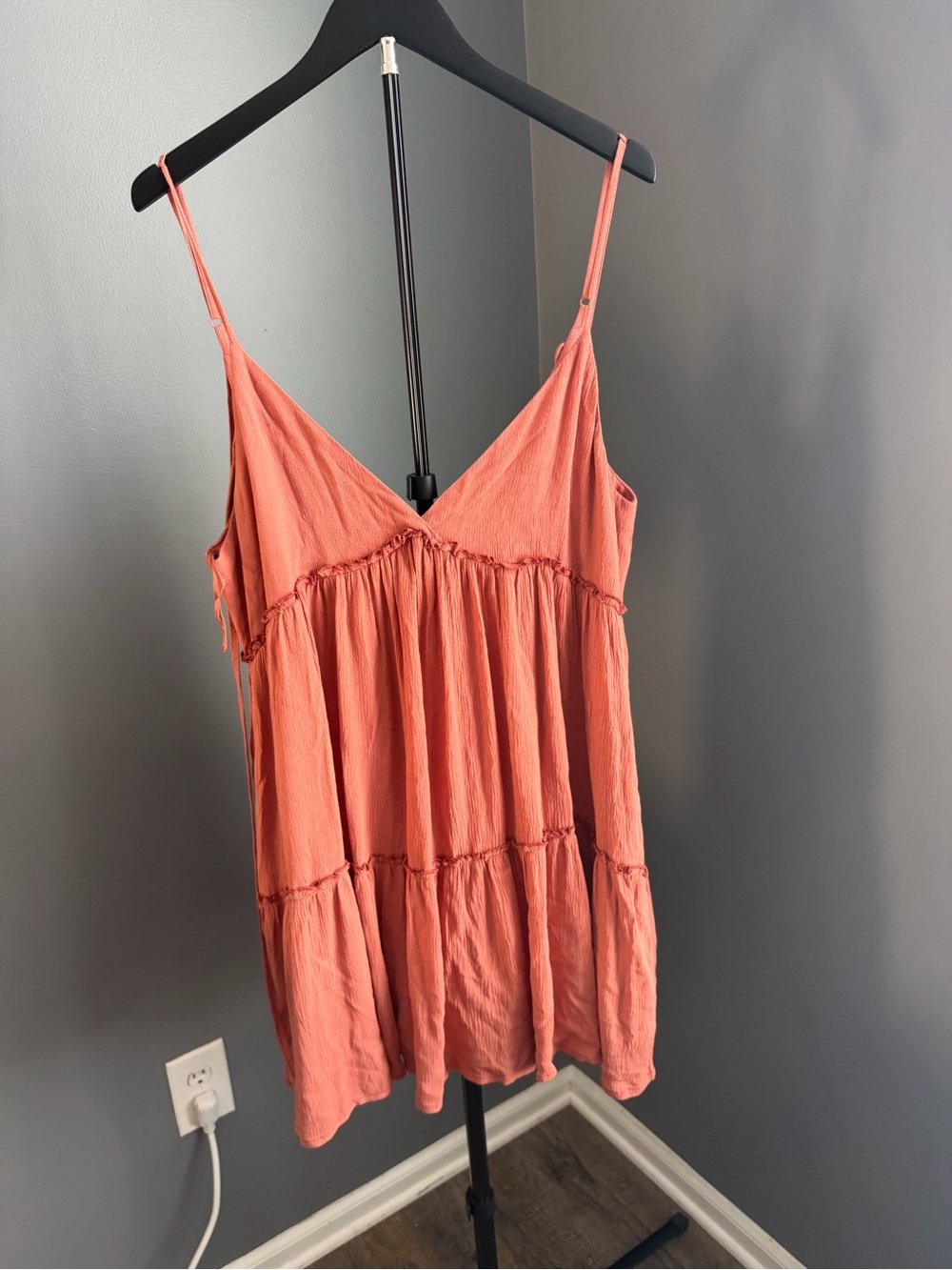 Wishlist Coral Tiered Spaghetti Strap Mini Dress Boutique NWT